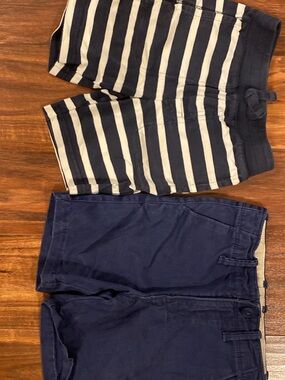 Gap Boys 2T Navy & White Stripe and Solid Navy Shorts - Pack
